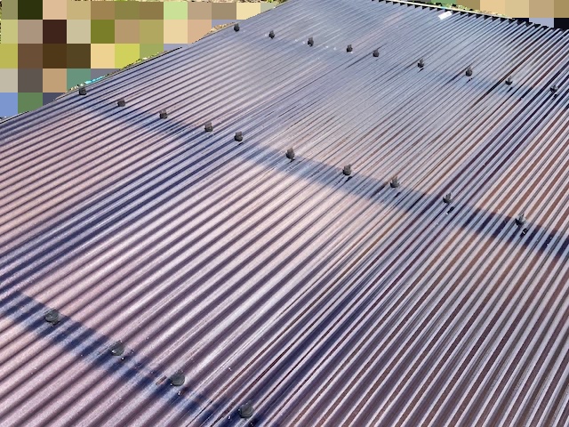 栃木市　経年ではがれたカーポート屋根交換　施工後の写真