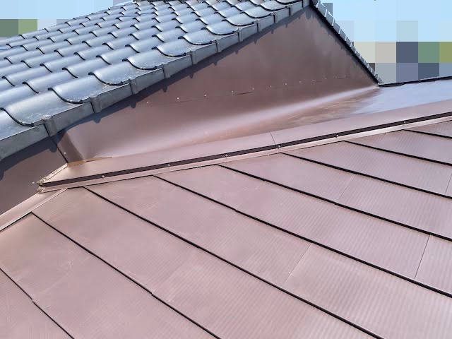 真岡市　増築した屋根の雨仕舞い　施工後の写真