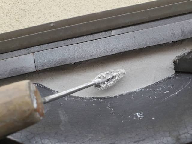 表面に凹凸のない滑らかな仕上りの漆喰